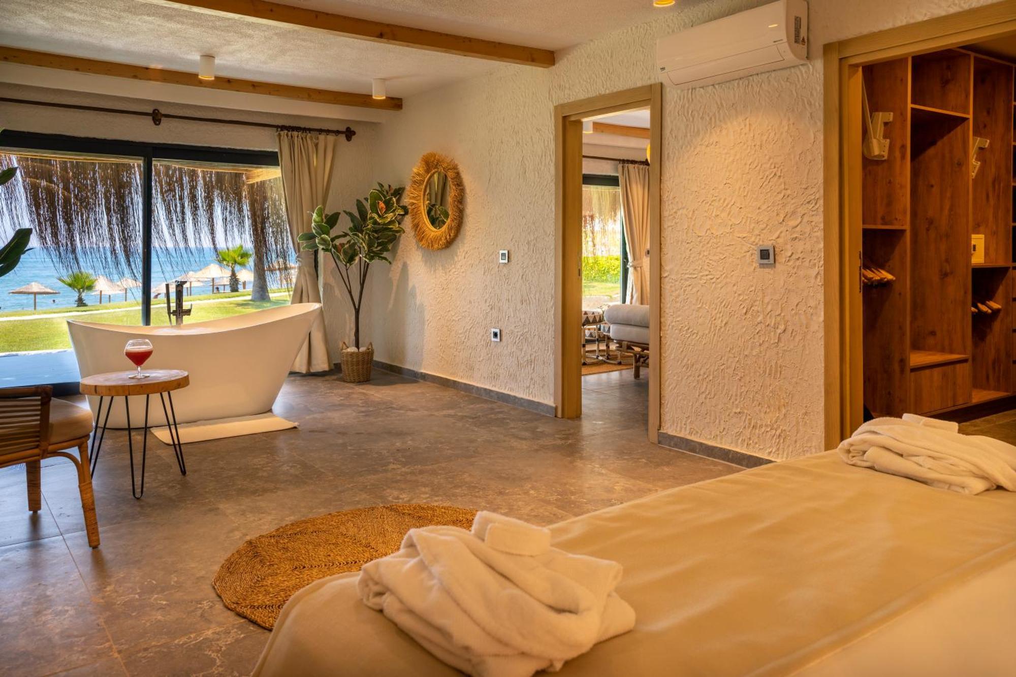 Flora Garden Beach Hotel - Adults Only 16 Plus - Couples Concept Kızılot エクステリア 写真
