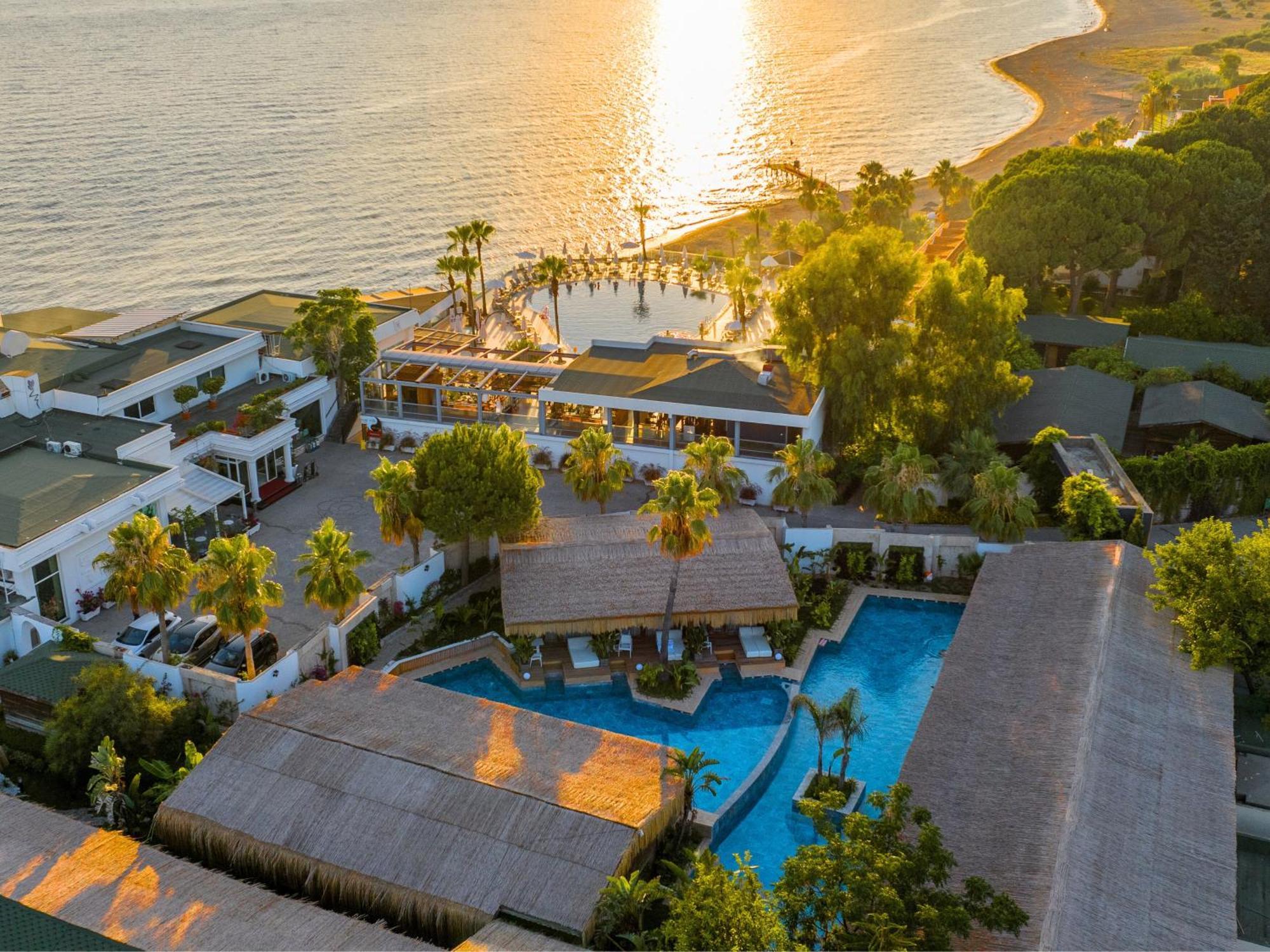 Flora Garden Beach Hotel - Adults Only 16 Plus - Couples Concept Kızılot エクステリア 写真