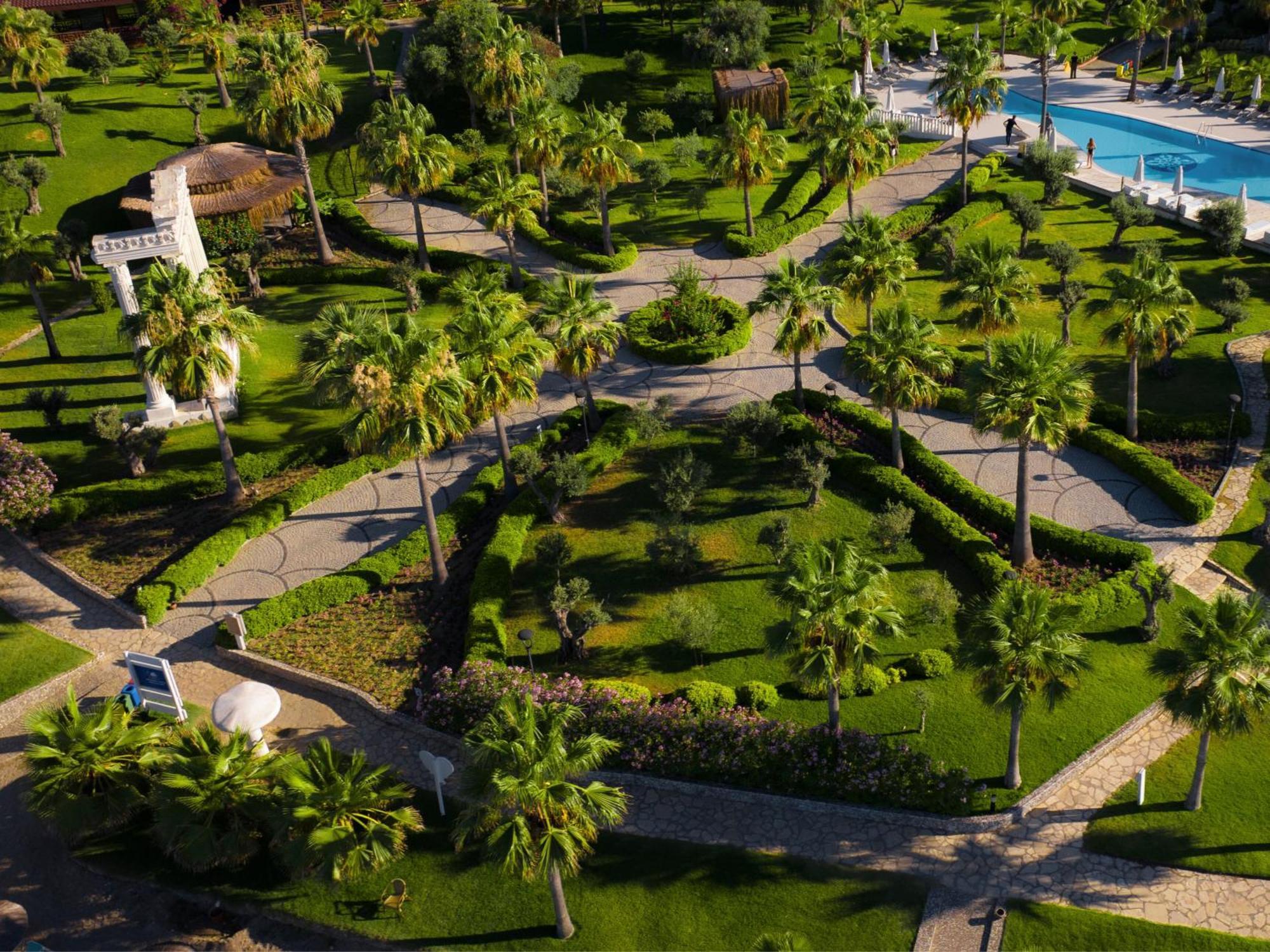 Flora Garden Beach Hotel - Adults Only 16 Plus - Couples Concept Kızılot エクステリア 写真