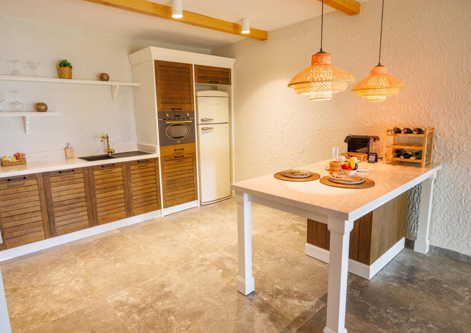 Flora Garden Beach Hotel - Adults Only 16 Plus - Couples Concept Kızılot エクステリア 写真