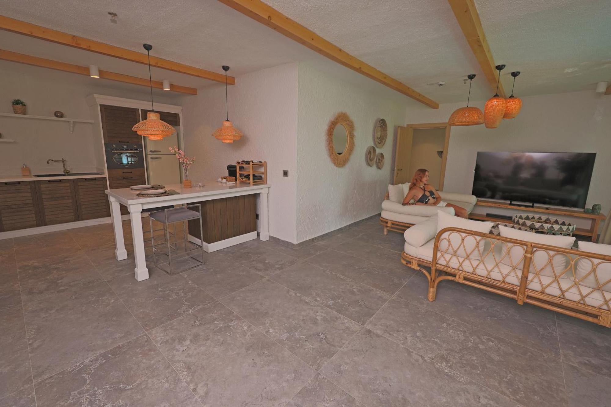 Flora Garden Beach Hotel - Adults Only 16 Plus - Couples Concept Kızılot エクステリア 写真