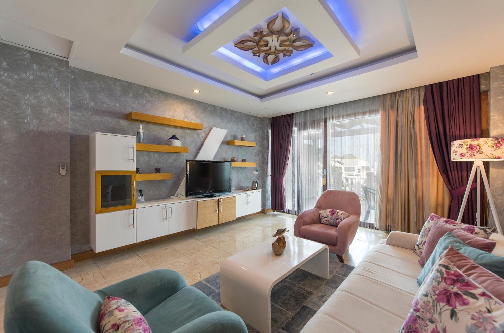 Flora Garden Beach Hotel - Adults Only 16 Plus - Couples Concept Kızılot エクステリア 写真